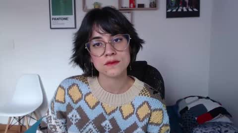 susana_w online show from 02-24-25, 08:58