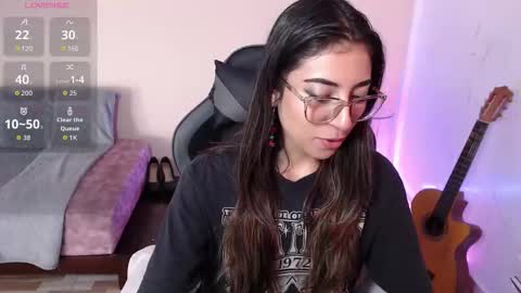 Susana hendrix    online show from 02-22-26, 06:17