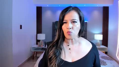 Susan  Everyday From 0530 to 1430 Col Time online show from 12-04-25, 10:57