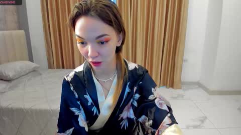 susannjohnson online show from 11-10-25, 12:20