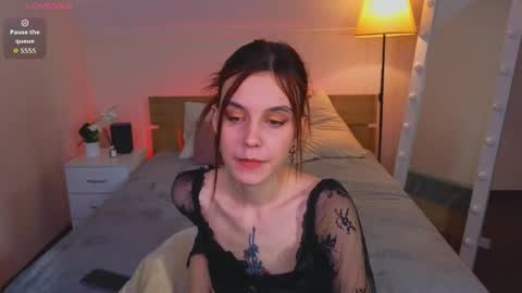 Susie online show from 12-02-25, 09:58