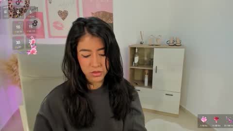 Snapshot of sussan_monroe chatting on 03-10-26, 09:25 Sussan Monroe online show from 03-10-26, 09:25