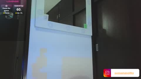 Snapshot of sussi_sotto chatting on 10-16-25, 05:08 Sussi Soto online show from 10-16-25, 05:08