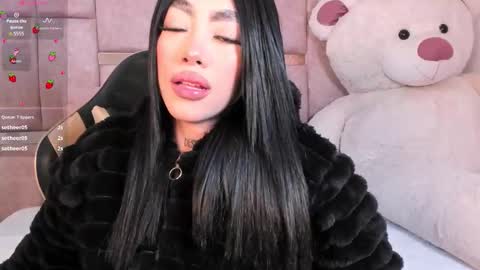 Sussie Tompsom online show from 02-14-26, 01:41