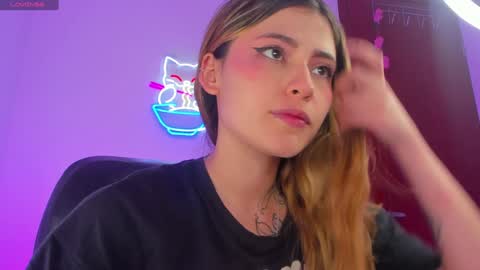 Susy  online show from 12-23-24, 03:18