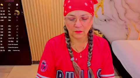 Snapshot of sussy_perez_ chatting on 02-14-26, 12:07 Sussy online show from 02-14-26, 12:07