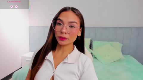 sussy_sweet4u online show from 10-07-25, 11:40