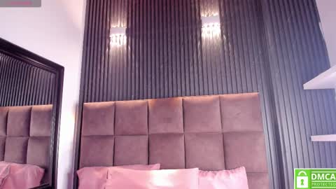 Snapshot of sussy_vixen chatting on 03-03-26, 03:56 sussy_vixen online show from 03-03-26, 03:56