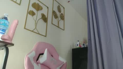 susie online show from 11-13-25, 04:06