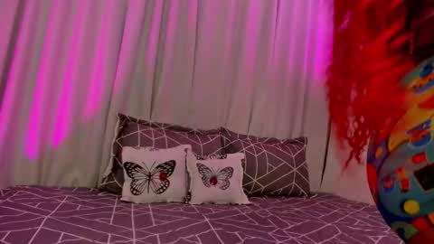 susyy online show from 11-23-25, 07:35