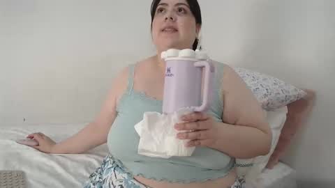 Snapshot of suzyitsstunning23 chatting on 11-20-25, 02:23 suzy online show from 11-20-25, 02:23