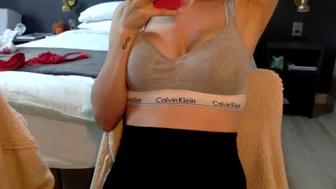 The real sugar baby   Suzy Summer   online show from 12-31-24, 04:04