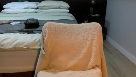 The real sugar baby   Suzy Summer   online show from 01-01-25, 08:37