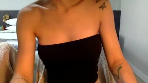 The real sugar baby   Suzy Summer   online show from 01-04-25, 02:14