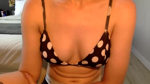 The real sugar baby   Suzy Summer   online show from 01-16-25, 02:41