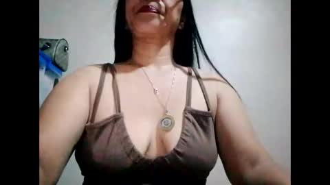 suzzie_hot online show from 12-22-24, 11:11