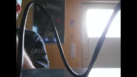 Snapshot of sven1405 chatting on 10-12-25, 08:13 sven1405 online show from 10-12-25, 08:13