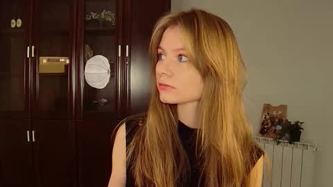 Eva online show from 11-01-25, 09:22