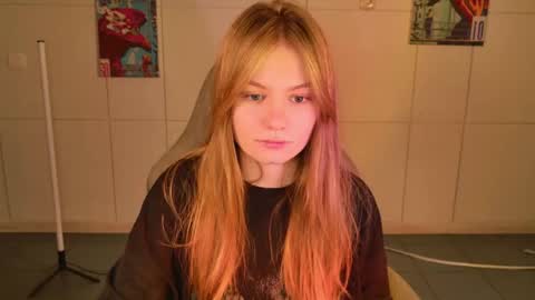 Eva online show from 11-06-25, 05:19