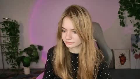 Eva online show from 11-11-25, 05:29