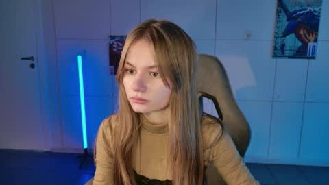 Eva online show from 11-17-25, 09:04