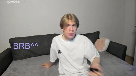 Swen online show from 11-04-25, 02:32