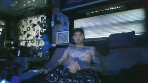 Snapshot of swaggdaddy93 chatting on 10-09-25, 11:30 Playboy online show from 10-09-25, 11:30