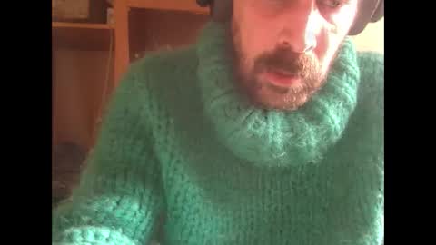 sweaterboy666 online show from 02-04-25, 11:05