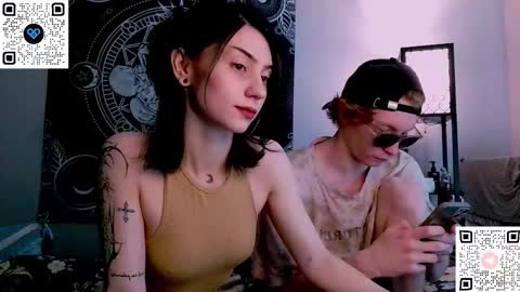 Snapshot of sweathome chatting on 11-02-25, 10:06 sweaties3 online show from 11-02-25, 10:06