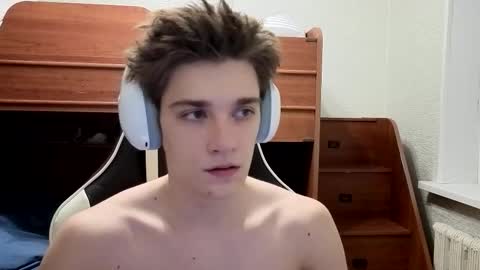 Snapshot of sweeetyangeel chatting on 11-07-25, 07:14 sweeetyangeel online show from 11-07-25, 07:14