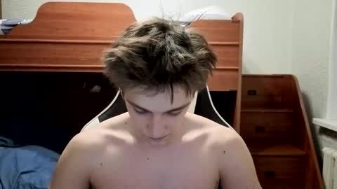 Snapshot of sweeetyangeel chatting on 11-09-25, 04:27 sweeetyangeel online show from 11-09-25, 04:27