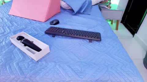 Debora  online show from 11-13-25, 11:53