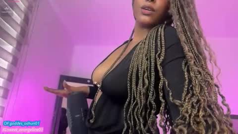 Evangeline online show from 12-20-25, 03:08