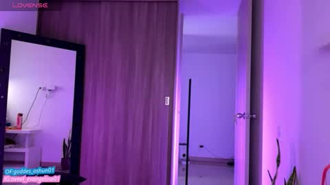 Evangeline online show from 02-10-26, 05:28