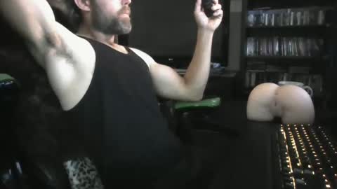 Snapshot of sweet1514 chatting on 10-12-25, 04:06 sweet1514 online show from 10-12-25, 04:06