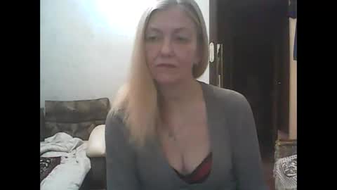 sweet4blonde67 online show from 12-22-24, 06:48