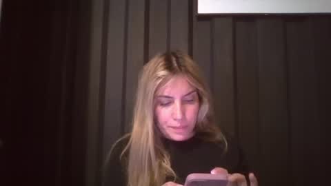 Sweet  alana online show from 10-06-25, 01:03