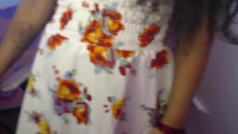 sweet  melanyWelcome my rooomGive me more pleasure a PVT is open PVT online show from 02-25-25, 07:47