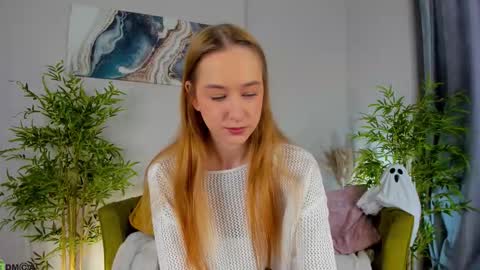 Snapshot of sweet__monica chatting on 10-30-25, 12:56 Monica  GTM 3MoTuWeFrSa 500pm-1000pm  online show from 10-30-25, 12:56