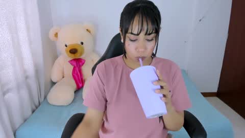 Stephanie online show from 01-15-25, 05:58