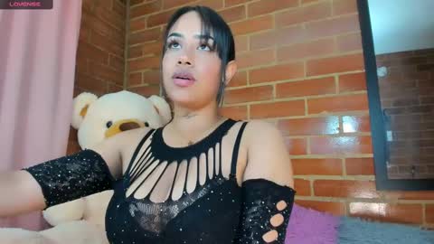 Stephanie online show from 02-16-25, 01:47