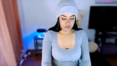 Stephanie online show from 12-02-25, 05:02