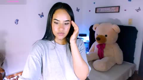 Stephanie online show from 12-18-25, 12:06