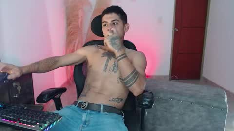 sweet_angel25 online show from 10-03-25, 09:23