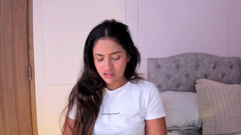 Asheley online show from 11-08-25, 05:51