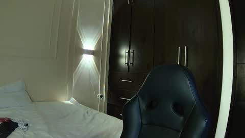 sweet Ayshel online show from 11-25-25, 02:44