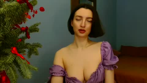 Miranda online show from 12-28-24, 01:39