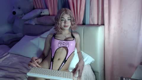 SWEET online show from 09-13-25, 12:21