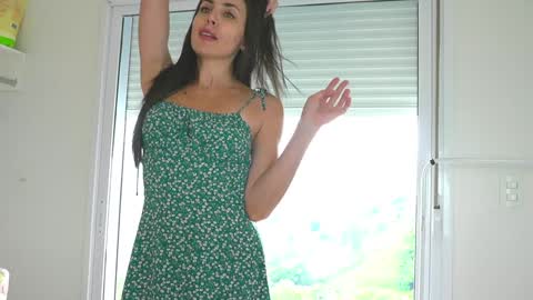 Bruna   - Live on December - My wishlist  online show from 01-30-25, 12:59
