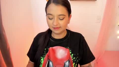 Snapshot of sweet_chloe6 chatting on 01-21-25, 09:46 Chloe online show from 01-21-25, 09:46